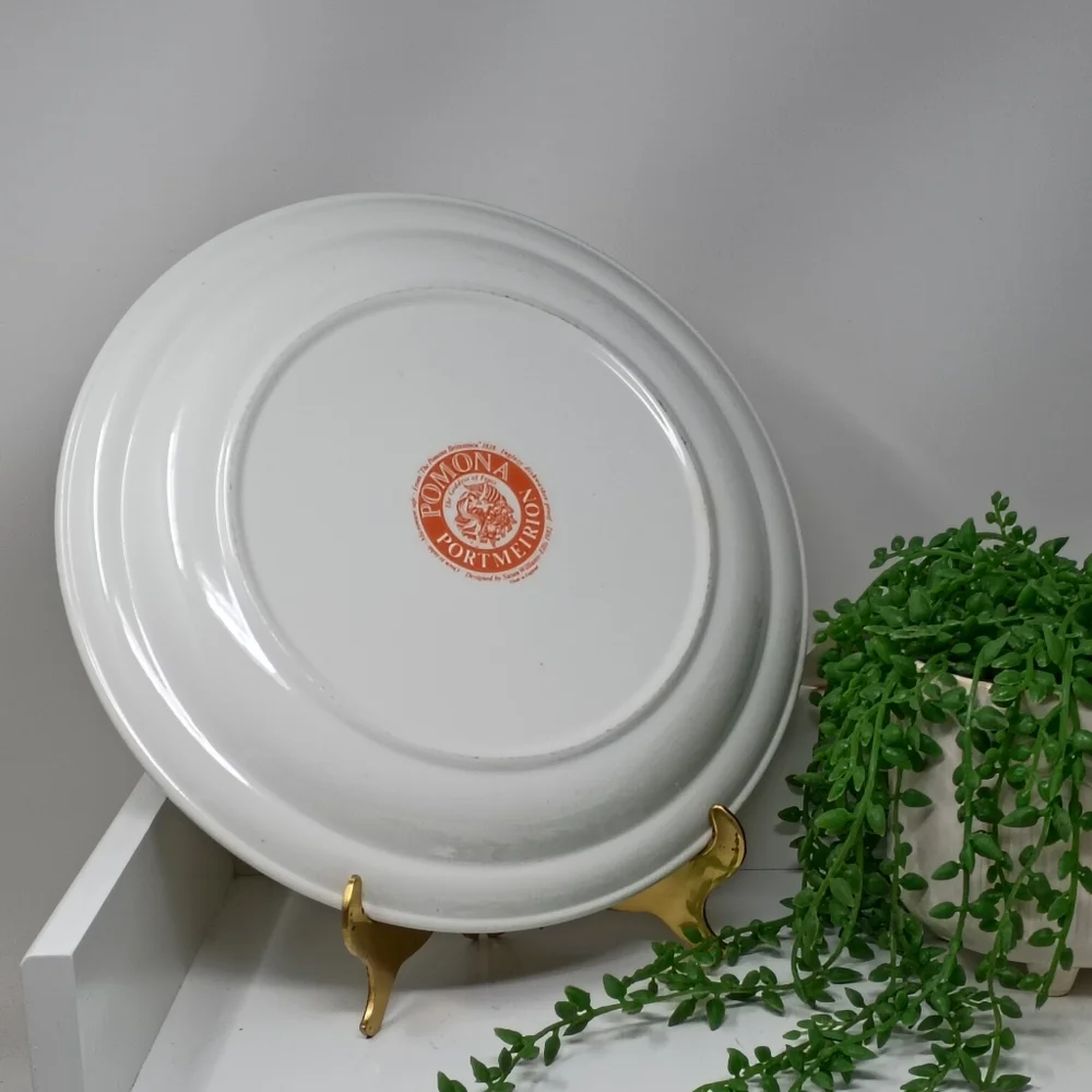 Pomona Portmeirion Rustic Red Currants Dinnerware Plate